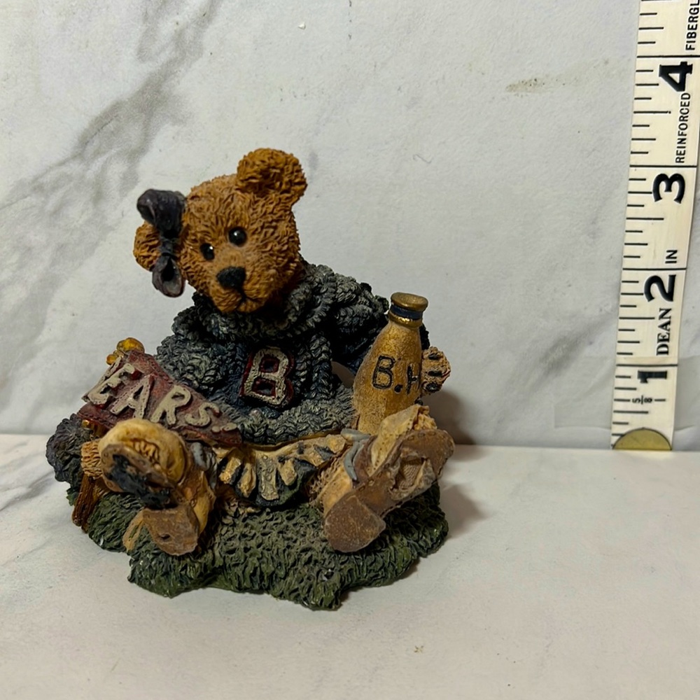 Boyd’s Bears & Friends BAILEY…THE CHEERLEADER 1995 Style# 2268